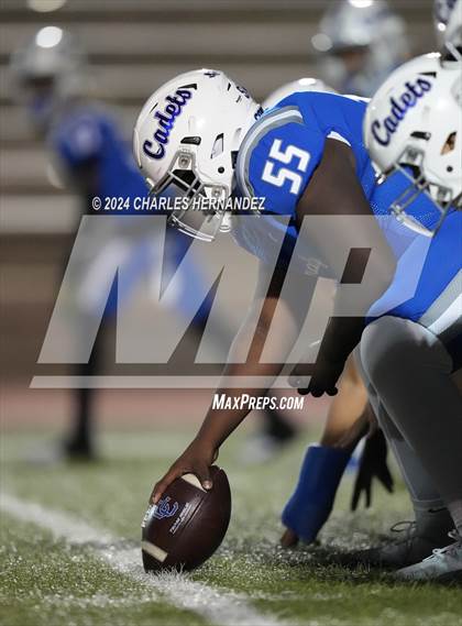 Thumbnail 2 in Bellville vs. Connally (UIL 4A Football Division II Region 3 Bi-District Playoff) photogallery.