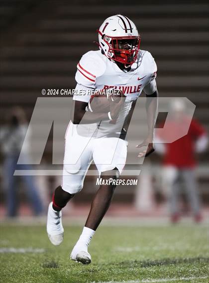 Thumbnail 1 in Bellville vs. Connally (UIL 4A Football Division II Region 3 Bi-District Playoff) photogallery.