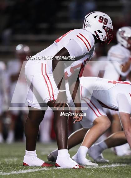 Thumbnail 1 in Bellville vs. Connally (UIL 4A Football Division II Region 3 Bi-District Playoff) photogallery.