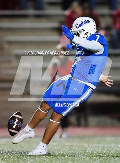 Thumbnail 3 in Bellville vs. Connally (UIL 4A Football Division II Region 3 Bi-District Playoff) photogallery.