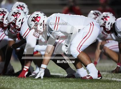 Thumbnail 2 in Bellville vs. Connally (UIL 4A Football Division II Region 3 Bi-District Playoff) photogallery.