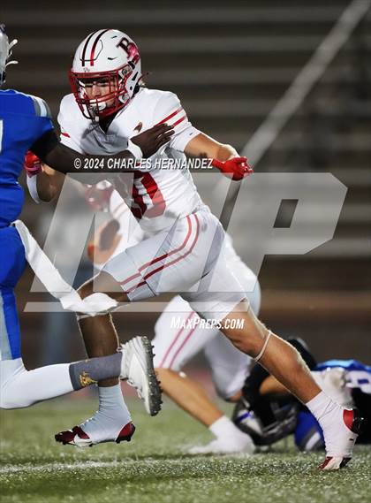 Thumbnail 3 in Bellville vs. Connally (UIL 4A Football Division II Region 3 Bi-District Playoff) photogallery.