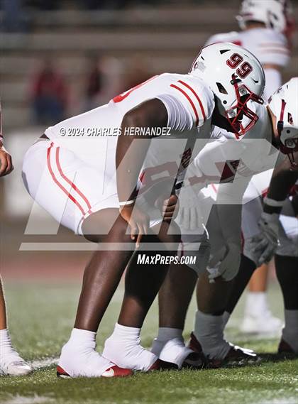 Thumbnail 2 in Bellville vs. Connally (UIL 4A Football Division II Region 3 Bi-District Playoff) photogallery.