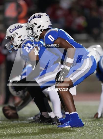 Thumbnail 3 in Bellville vs. Connally (UIL 4A Football Division II Region 3 Bi-District Playoff) photogallery.