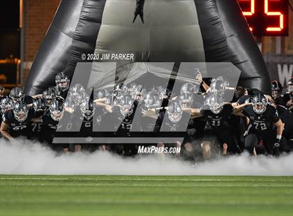 Thumbnail 3 in Vandegrift vs. Austin (UIL 6A D2 Bi-District) photogallery.