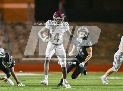 Thumbnail 3 in Vandegrift vs. Austin (UIL 6A D2 Bi-District) photogallery.