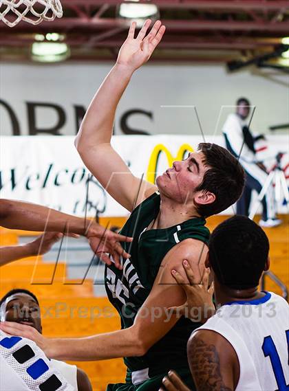 Thumbnail 3 in North Crowley vs. Strake Jesuit (McDonald's Texas Invitational) photogallery.