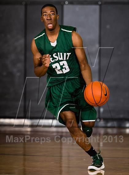 Thumbnail 1 in North Crowley vs. Strake Jesuit (McDonald's Texas Invitational) photogallery.