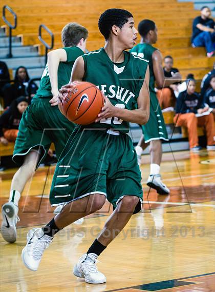 Thumbnail 2 in North Crowley vs. Strake Jesuit (McDonald's Texas Invitational) photogallery.