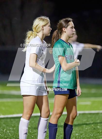 Thumbnail 3 in Sumner vs. Robinson photogallery.