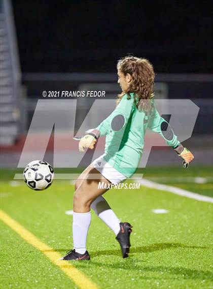 Thumbnail 2 in Sumner vs. Robinson photogallery.