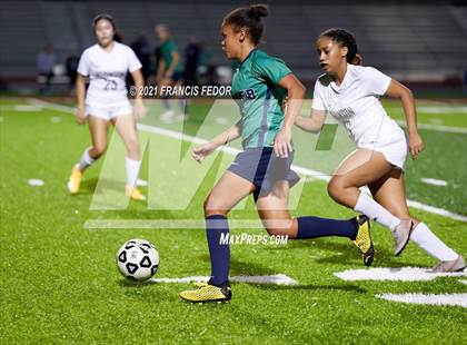 Thumbnail 3 in Sumner vs. Robinson photogallery.