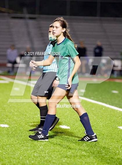 Thumbnail 2 in Sumner vs. Robinson photogallery.