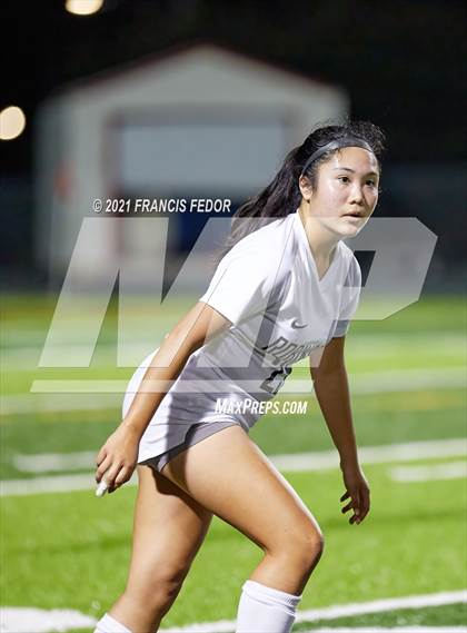 Thumbnail 2 in Sumner vs. Robinson photogallery.