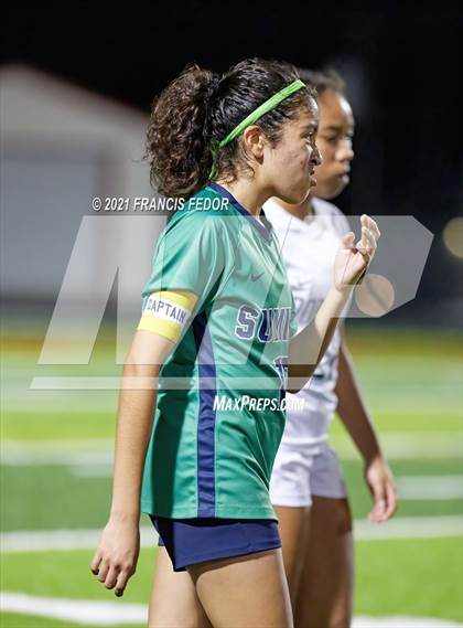 Thumbnail 3 in Sumner vs. Robinson photogallery.