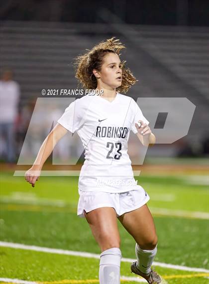 Thumbnail 2 in Sumner vs. Robinson photogallery.