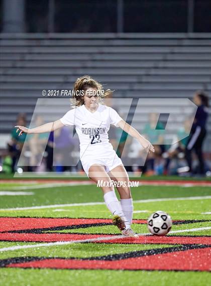 Thumbnail 3 in Sumner vs. Robinson photogallery.
