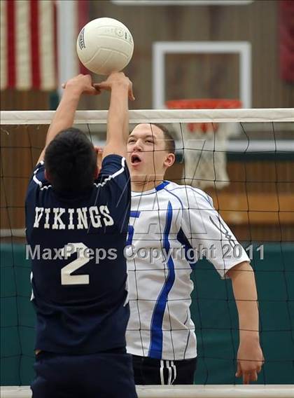 Thumbnail 2 in Christian Brothers vs. Pleasant Valley photogallery.