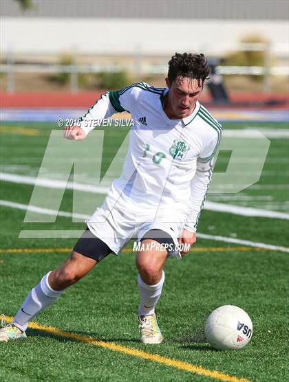 Thumbnail 1 in Grossmont vs. Hilltop (Grossmont Holiday Tournament) photogallery.