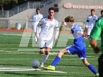 Thumbnail 3 in Grossmont vs. Hilltop (Grossmont Holiday Tournament) photogallery.