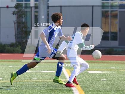 Thumbnail 2 in Grossmont vs. Hilltop (Grossmont Holiday Tournament) photogallery.