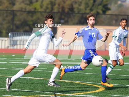 Thumbnail 2 in Grossmont vs. Hilltop (Grossmont Holiday Tournament) photogallery.