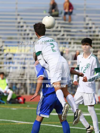 Thumbnail 2 in Grossmont vs. Hilltop (Grossmont Holiday Tournament) photogallery.