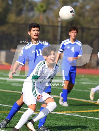 Thumbnail 3 in Grossmont vs. Hilltop (Grossmont Holiday Tournament) photogallery.