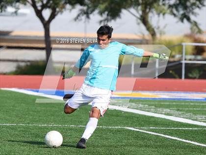 Thumbnail 1 in Grossmont vs. Hilltop (Grossmont Holiday Tournament) photogallery.
