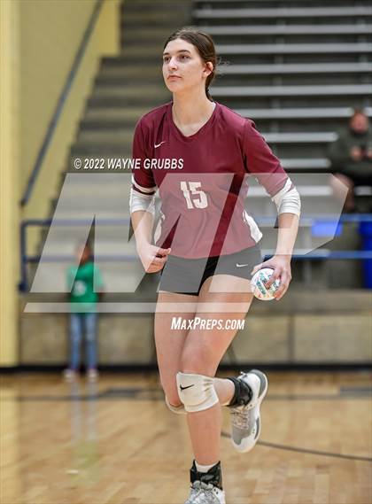 Thumbnail 3 in Tatum vs. White Oak (UIL 3A Region Quarterfinal Playoff) photogallery.