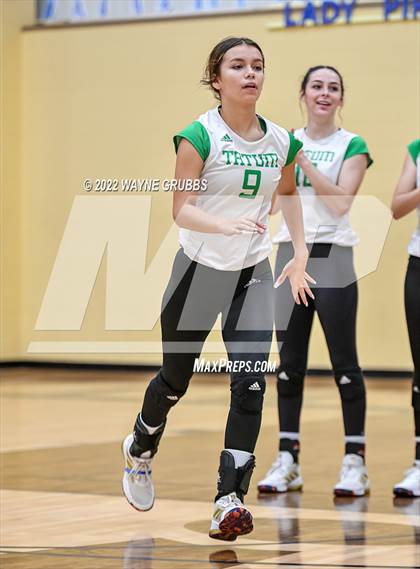 Thumbnail 3 in Tatum vs. White Oak (UIL 3A Region Quarterfinal Playoff) photogallery.