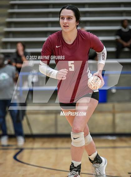 Thumbnail 3 in Tatum vs. White Oak (UIL 3A Region Quarterfinal Playoff) photogallery.