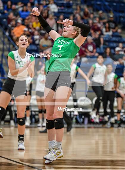 Thumbnail 1 in Tatum vs. White Oak (UIL 3A Region Quarterfinal Playoff) photogallery.