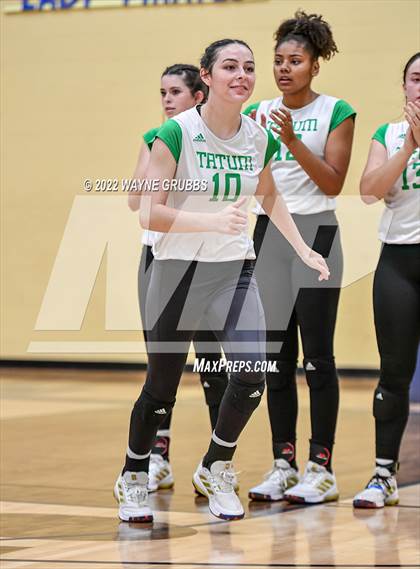 Thumbnail 1 in Tatum vs. White Oak (UIL 3A Region Quarterfinal Playoff) photogallery.