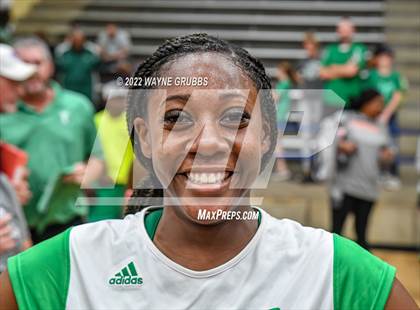 Thumbnail 2 in Tatum vs. White Oak (UIL 3A Region Quarterfinal Playoff) photogallery.