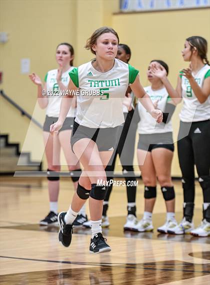 Thumbnail 2 in Tatum vs. White Oak (UIL 3A Region Quarterfinal Playoff) photogallery.