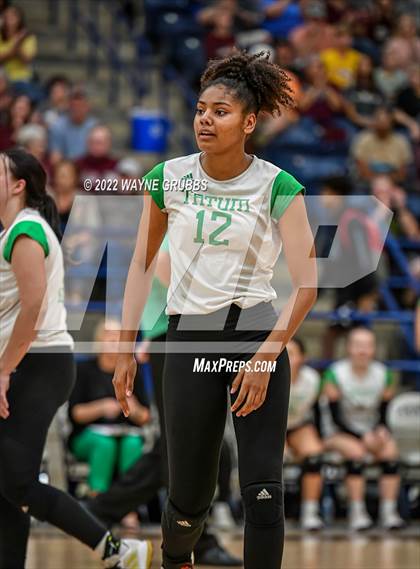 Thumbnail 3 in Tatum vs. White Oak (UIL 3A Region Quarterfinal Playoff) photogallery.