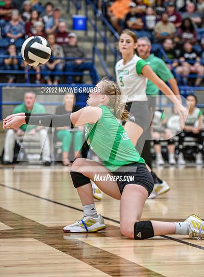 Thumbnail 3 in Tatum vs. White Oak (UIL 3A Region Quarterfinal Playoff) photogallery.