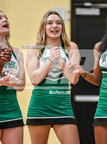 Thumbnail 2 in Tatum vs. White Oak (UIL 3A Region Quarterfinal Playoff) photogallery.