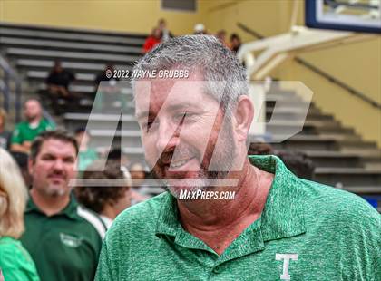 Thumbnail 1 in Tatum vs. White Oak (UIL 3A Region Quarterfinal Playoff) photogallery.