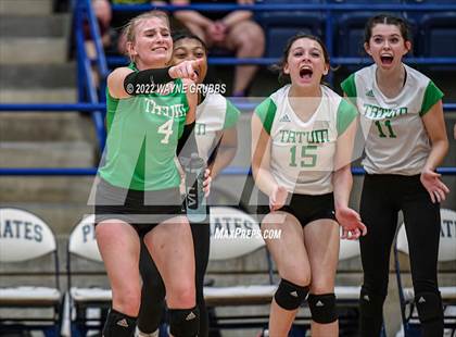 Thumbnail 1 in Tatum vs. White Oak (UIL 3A Region Quarterfinal Playoff) photogallery.
