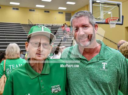 Thumbnail 2 in Tatum vs. White Oak (UIL 3A Region Quarterfinal Playoff) photogallery.