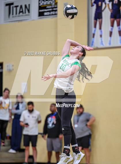Thumbnail 3 in Tatum vs. White Oak (UIL 3A Region Quarterfinal Playoff) photogallery.