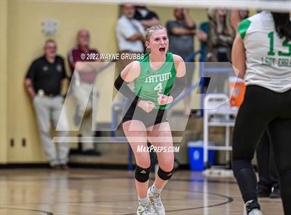Thumbnail 1 in Tatum vs. White Oak (UIL 3A Region Quarterfinal Playoff) photogallery.