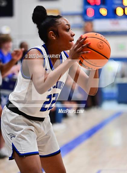 Thumbnail 1 in Highlands Ranch vs. Eaglecrest (CHSAA 6A Second Round) photogallery.