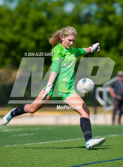 Thumbnail 1 in Austin Westlake vs. Prosper (UIL 6A Soccer Final) photogallery.