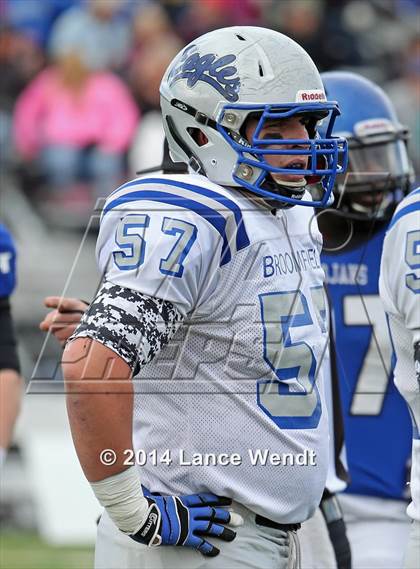Thumbnail 3 in Broomfield @ Longmont (CHSAA 4A Semifinal Playoff) photogallery.