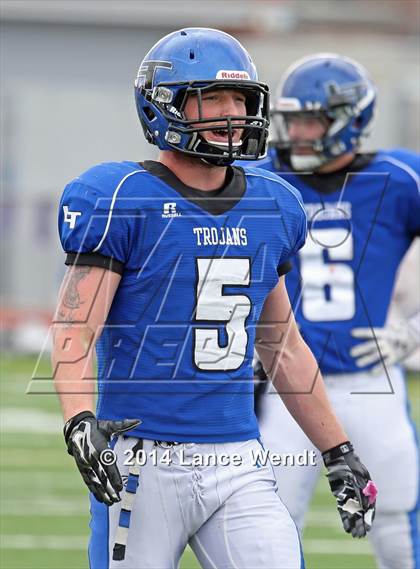Thumbnail 2 in Broomfield @ Longmont (CHSAA 4A Semifinal Playoff) photogallery.