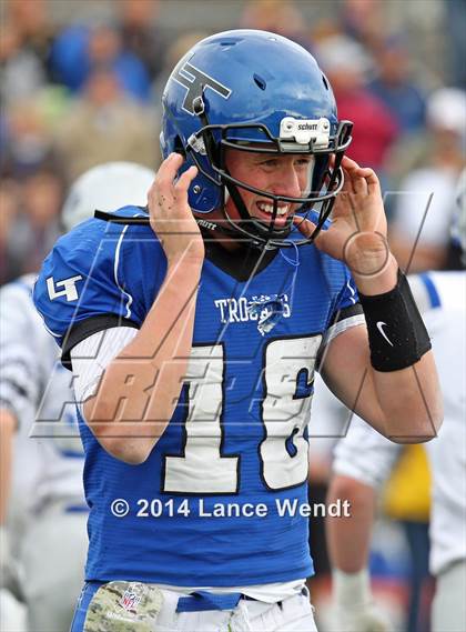Thumbnail 3 in Broomfield @ Longmont (CHSAA 4A Semifinal Playoff) photogallery.