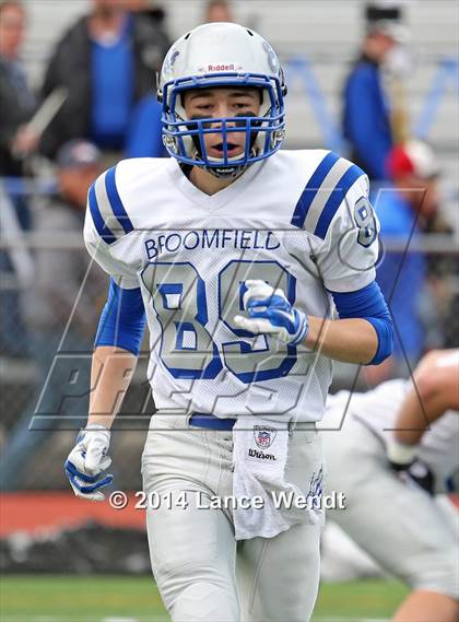 Thumbnail 3 in Broomfield @ Longmont (CHSAA 4A Semifinal Playoff) photogallery.